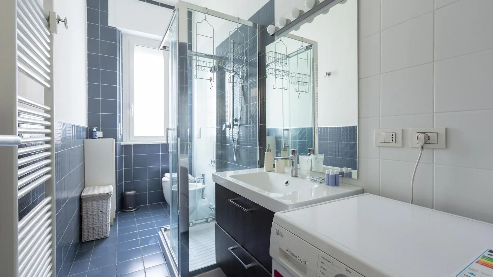 Porta Volta Bright And Roomy Flat Milan 0*,
